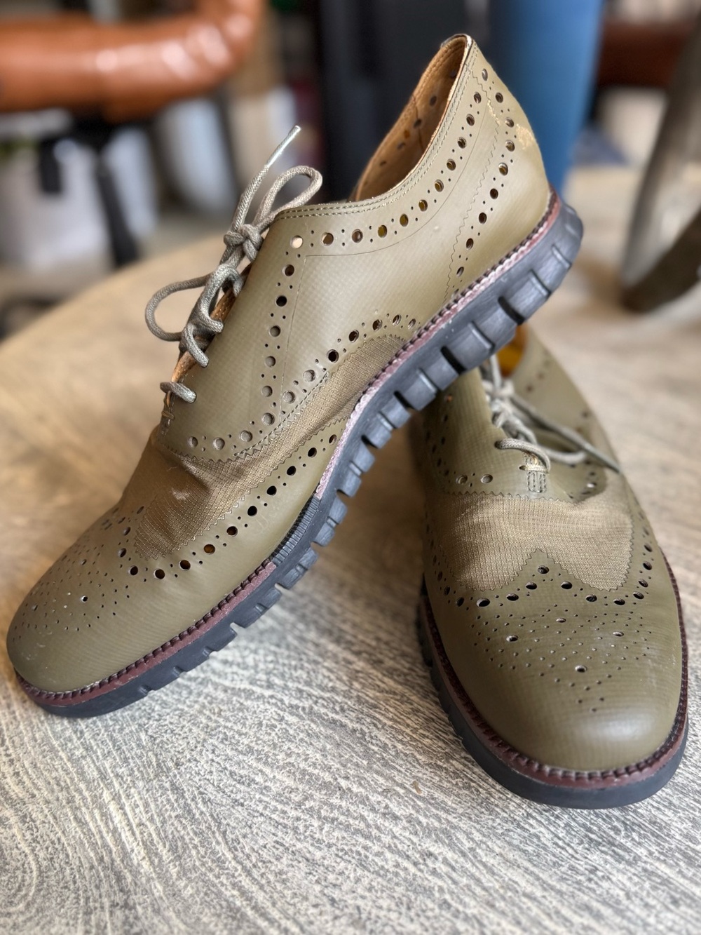 Cole Haan ZerøGrand Olive Green Mesh Wingtip Oxfords - EUC